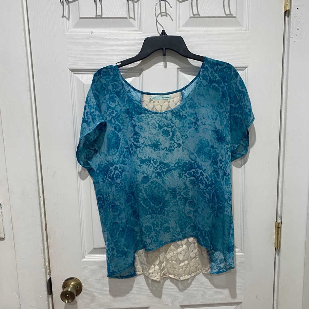 Maurices top